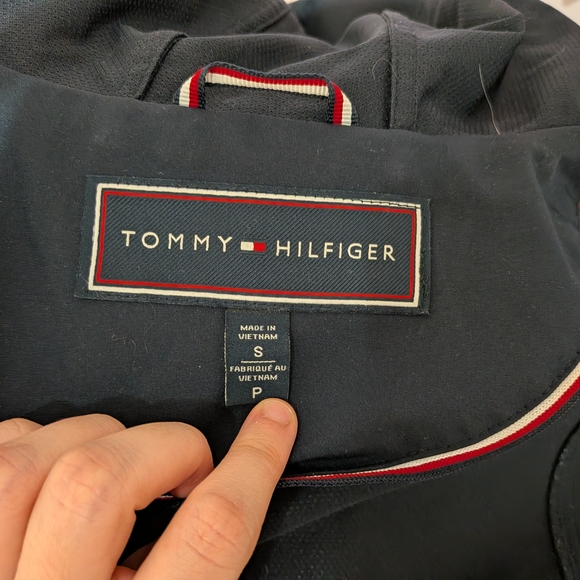 Tommy Hilfiger Trench Coat with Hood - Picture 3 of 4